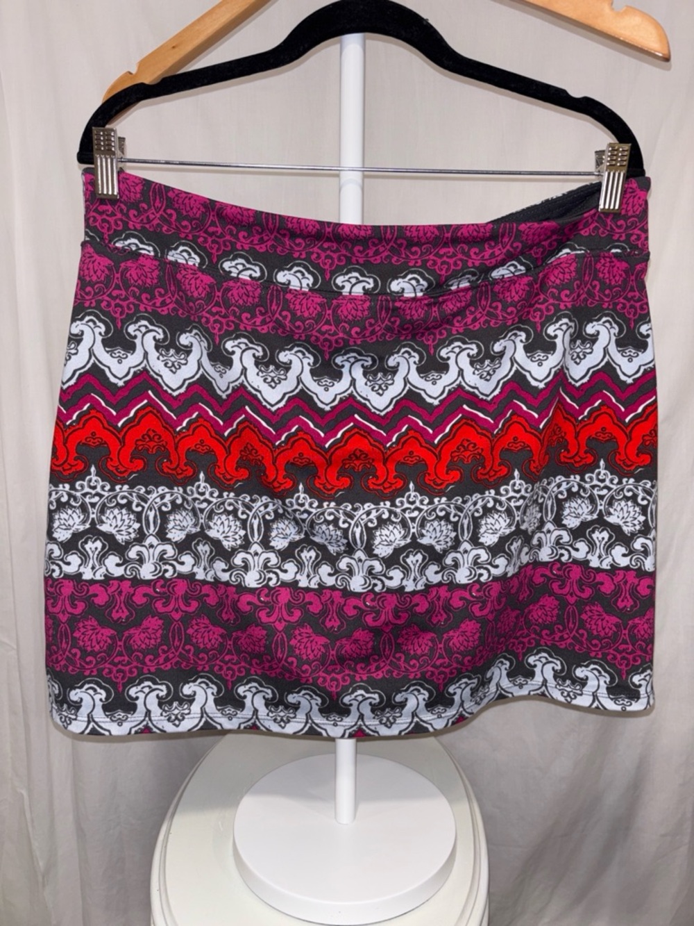 Tranquility by Colorado Clothing Black, Pink & Red Patterned Mini Skirt